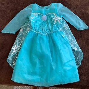 Frozen Elsa Dress (sings theme song) Size 4